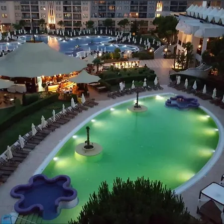 Private In 5 Star - Family شقة ساني بيتش